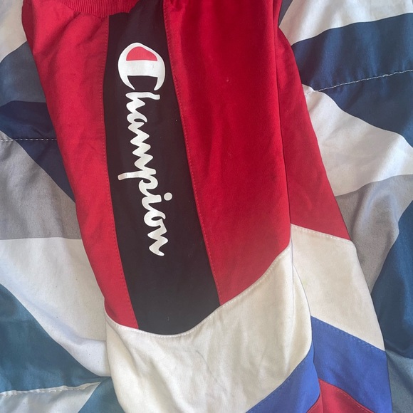 Champion 2pc set - Picture 3 of 3